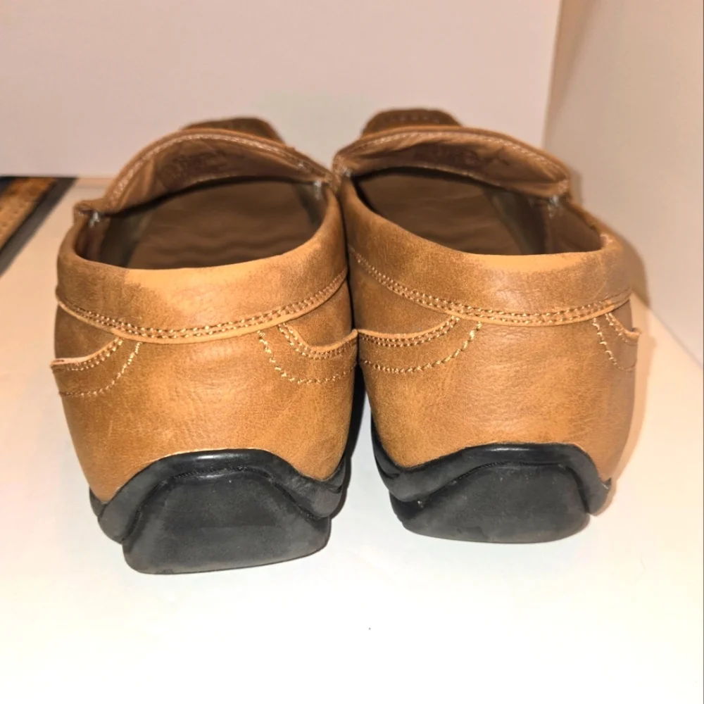 Savannah Harbor Men's 10.5M Tan Loafers